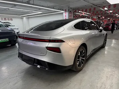 Xpeng P7