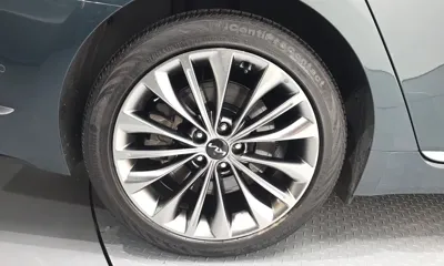 Kia K9