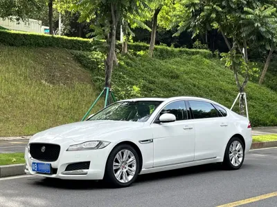 Jaguar XFL