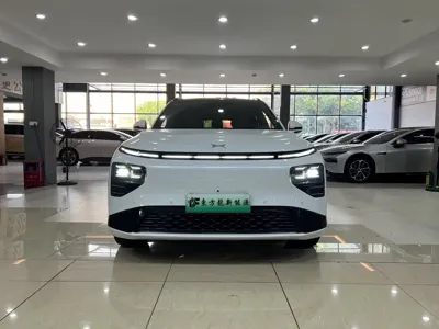 Xpeng G9