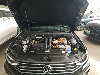 Volkswagen 迈腾 PHEV
