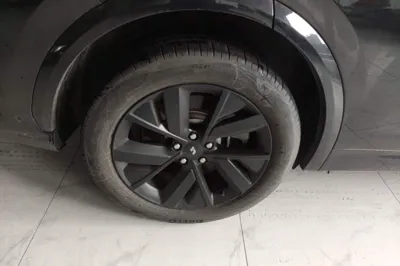 Li Auto L7