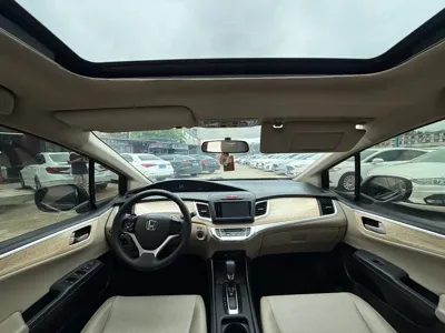 Honda Jade
