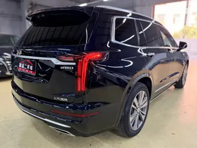 Cadillac XT6