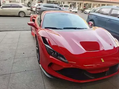 Ferrari F8