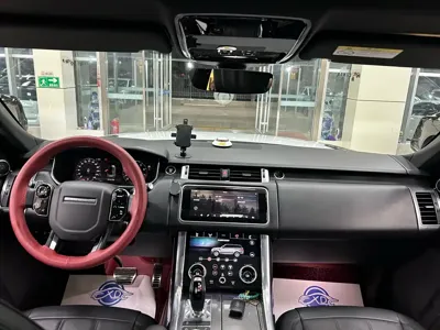Land Rover Sport