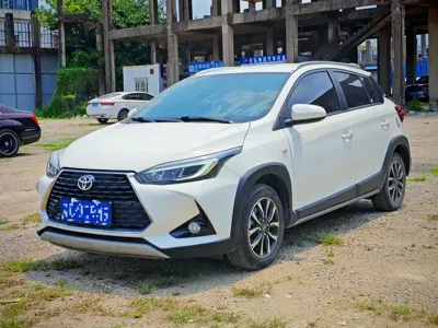 Toyota Yaris L