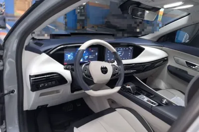 Dongfeng Aeolus Huge