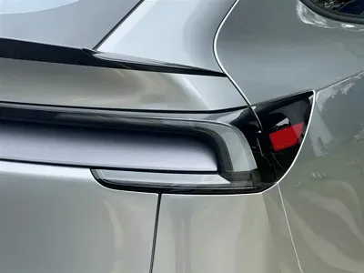 Tesla Model Y L