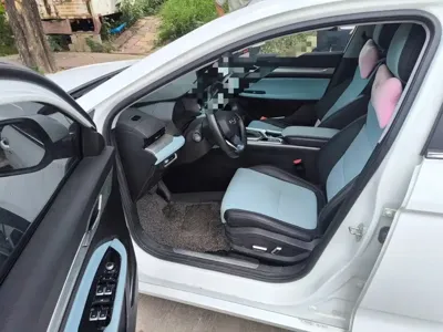 Geely Emgrand L
