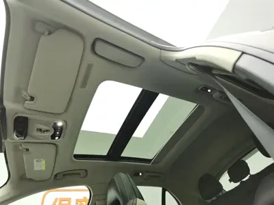 Lynk & Co 02