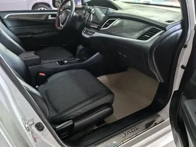 Honda Jade
