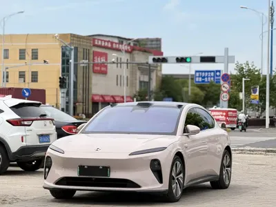 Nio ET5