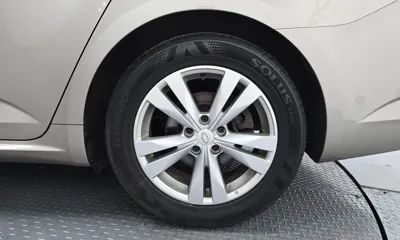 Renault-KoreaSamsung SM6