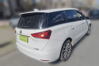 Buick GL6