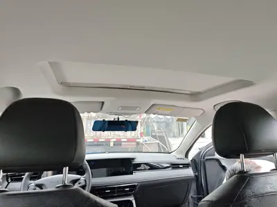 Roewe i5