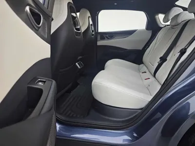 BYD 海豹06