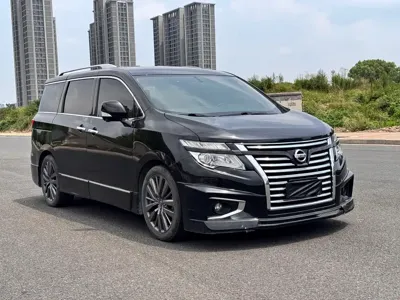 Nissan Quest