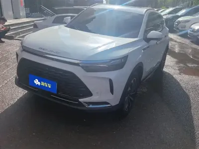 BAIC X7