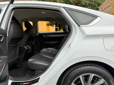 Geely Binrui