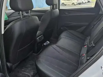 BYD 海豹06