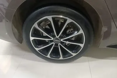 Audi A5L