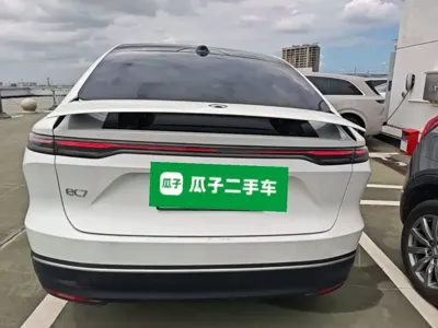 Nio EC7