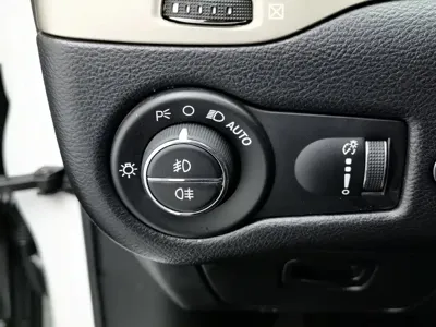 Jeep Cherokee (Import)