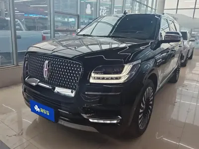 Lincoln Navigator