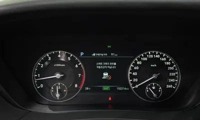 Genesis EQ900