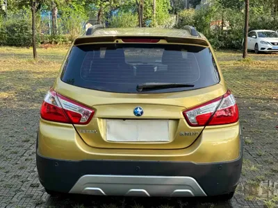 Venucia R50X