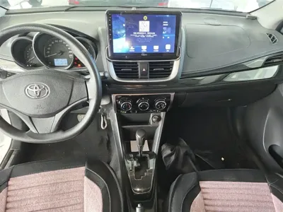 Toyota Yaris L