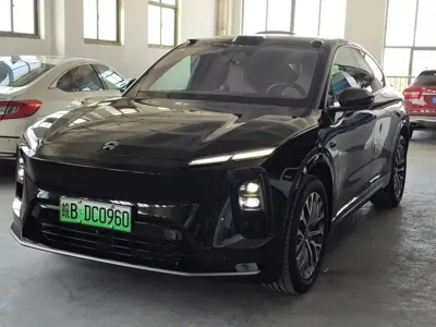Nio EC6