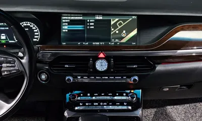 Genesis EQ900