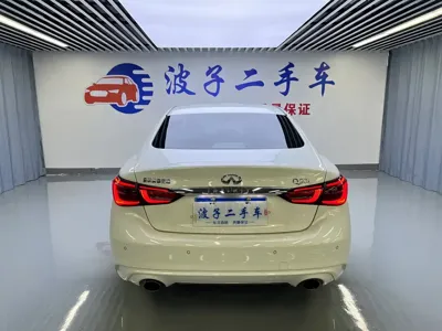 Infiniti Q50L