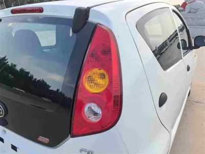 BYD F0