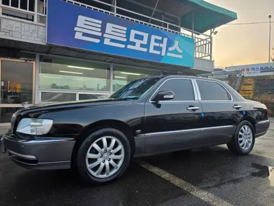 Hyundai Equus