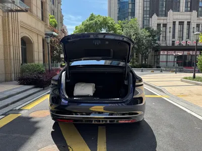 Nio ET9