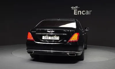 Genesis EQ900