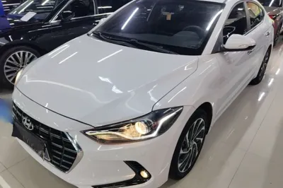 Hyundai Elantra (6th Generation