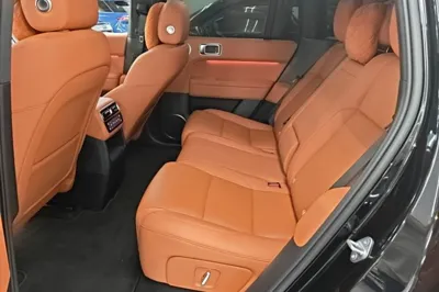 Li Auto L6