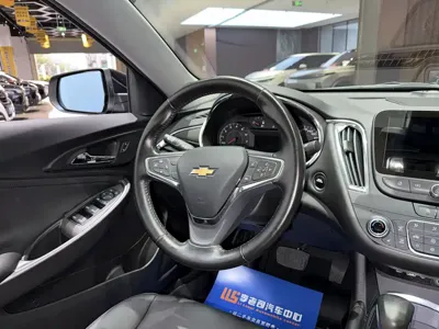 Chevrolet Malibu XL