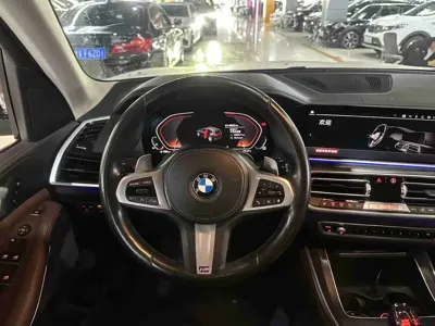 BMW X5 (Import)
