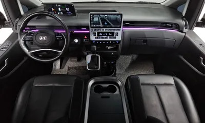 Hyundai Staria
