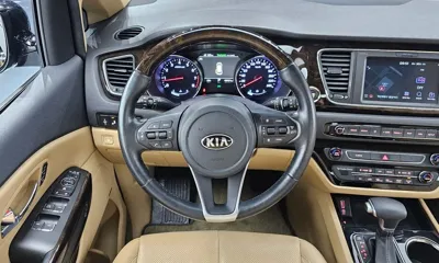 Kia Canival