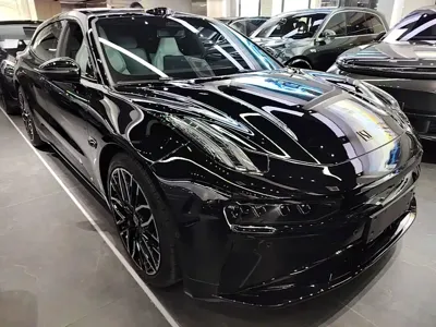 Zeekr 001