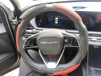 BAIC X7