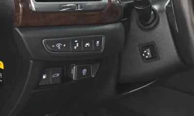 Genesis EQ900