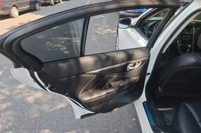 Infiniti Q50L