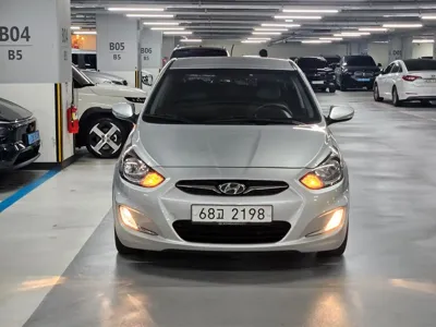 Hyundai Accent